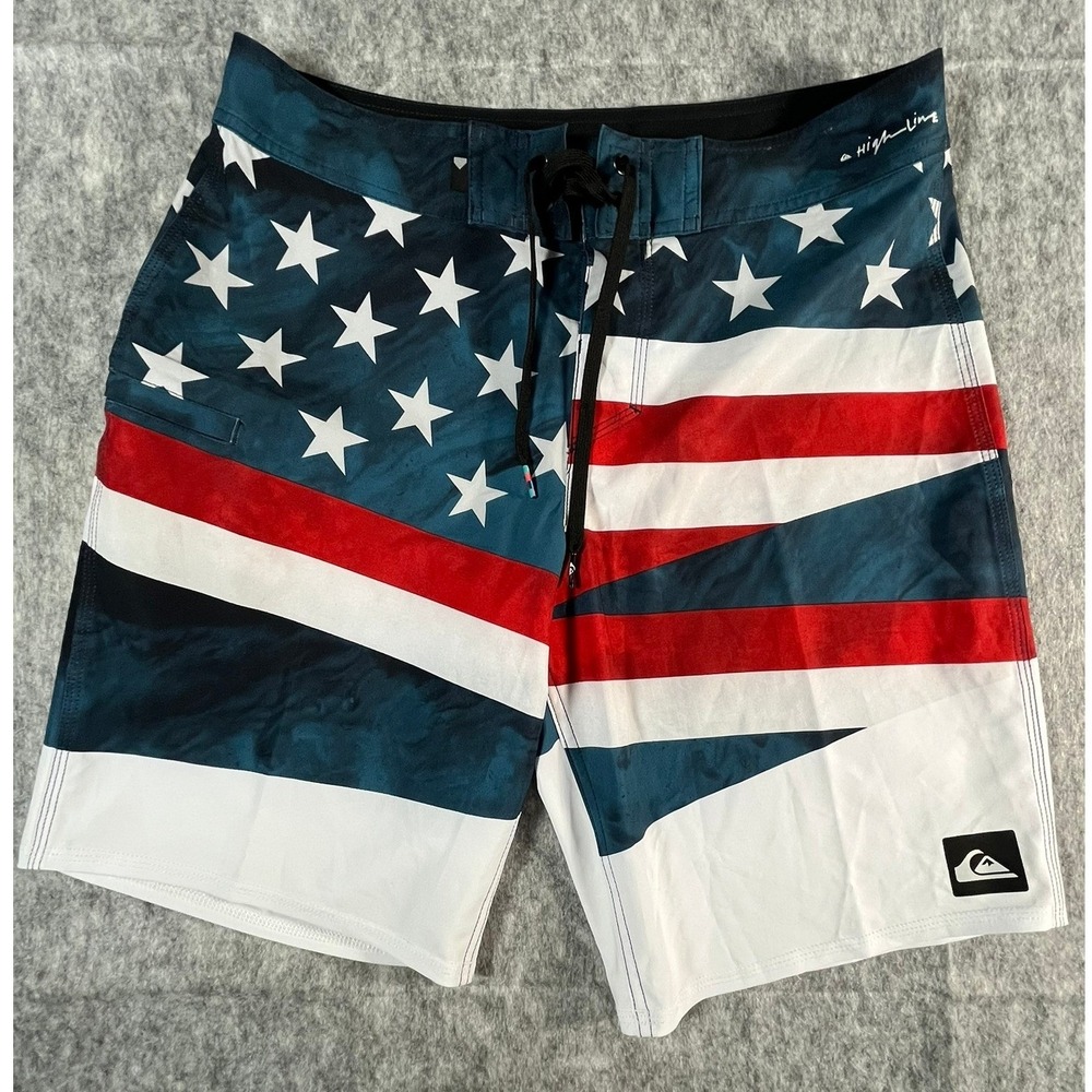 Quiksilver mens 30 Boardshorts Dryflight US Flag Red White Blue 9" inseam